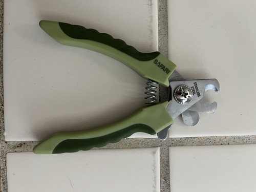 Safari nail scissor dog - nail,